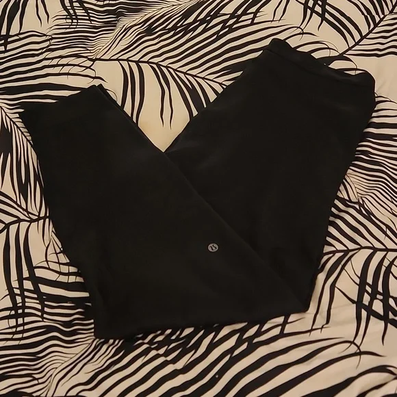 Engineered Warmth Men's lululemon knitted jogger - Picture 8 of 8